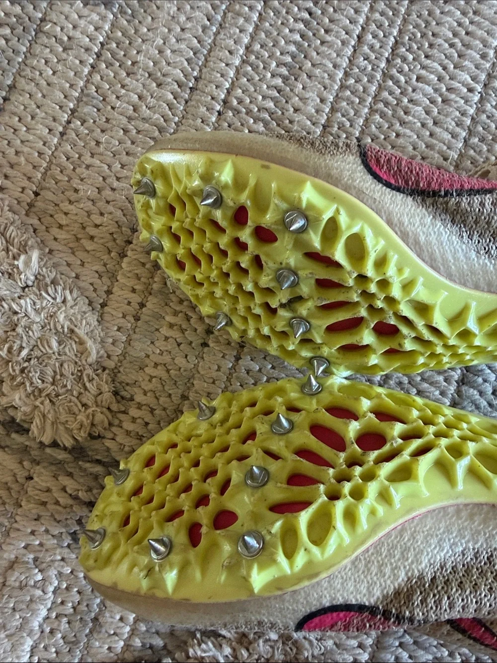 Nike Women 7.5 track spikes